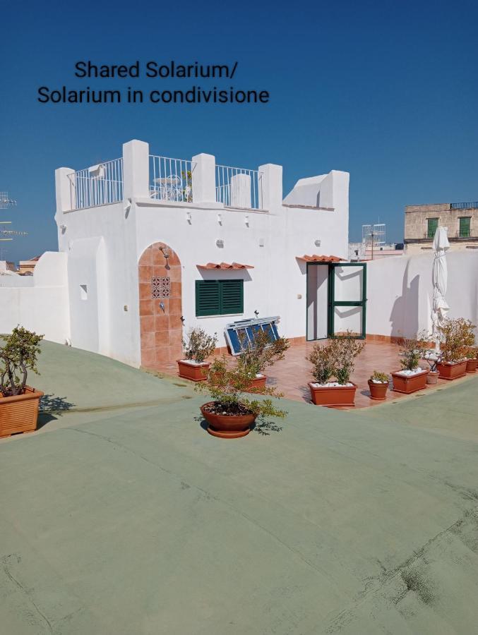 Torretta Corricella- Punta Serra Procida Exterior foto